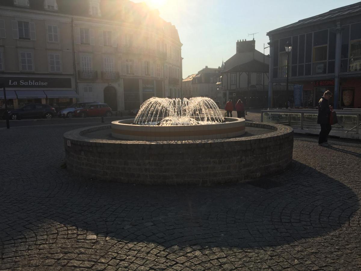 Lovely Studio Bourges Exterior photo